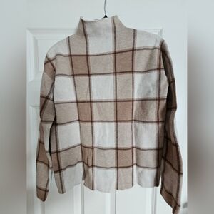 Tahari Beige and Brown Knit Sweater